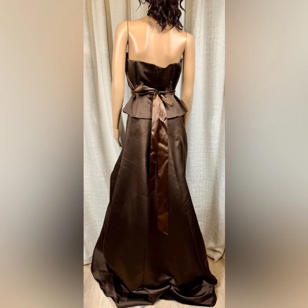 ✨ Watters & Watters Chocolate Brown Satin Gown Size 8 – Strapless Formal Dress - Picture 6 of 6